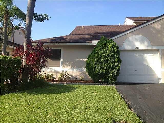 1st image of 1233 NW 52nd Way