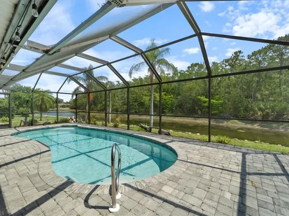 19235 Cypress Vista CIR, FORT MYERS, FL 33967