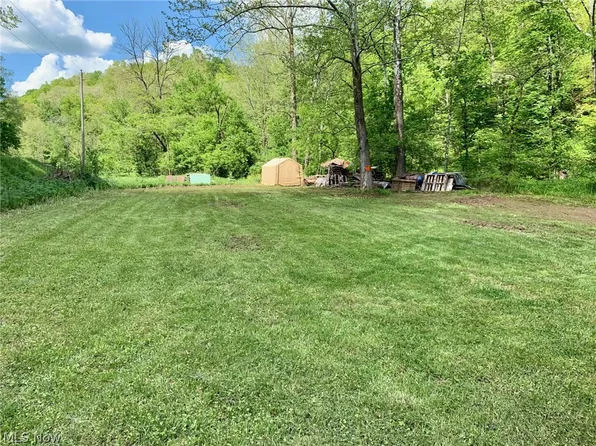 Fifteenmile Creek Rd, Marietta, OH 45750