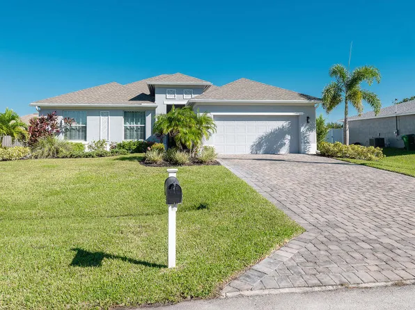541 SW Fields Avenue, Port St Lucie, FL 34953
