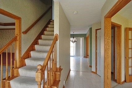 3rd image of 8446 Hunting Dr