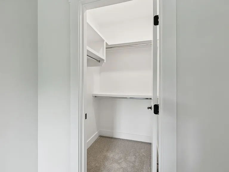 3001 Turnstone Trce — Photo 36