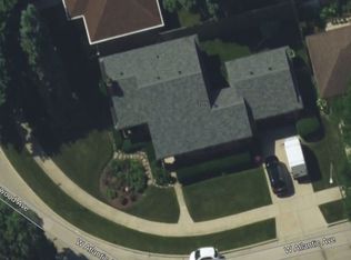 2315 W Atlantic Ave, Waukegan, IL 60085