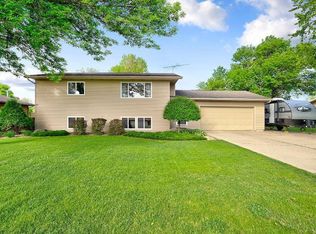 2210 Green Dr, Faribault, MN 55021