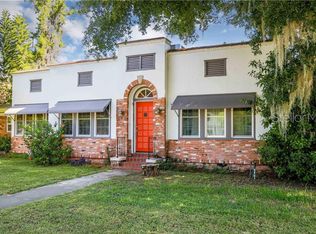 203 E Caroline St, Tavares, FL 32778