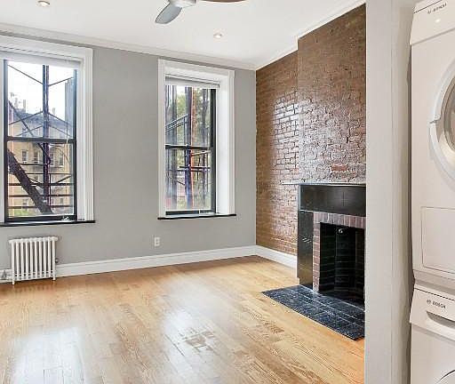 4th image of 51 Leroy St APT 4A