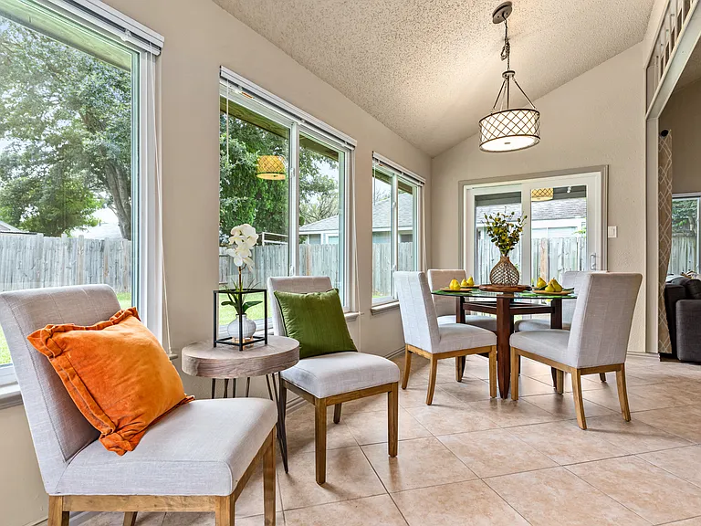 20514 Blue Beech Dr — Photo 32