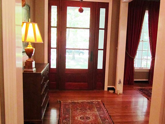 2nd image of 426 Wiggins Creek Dr