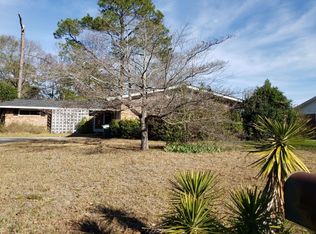 1401 Canterbury Ct, Perry, GA 31069