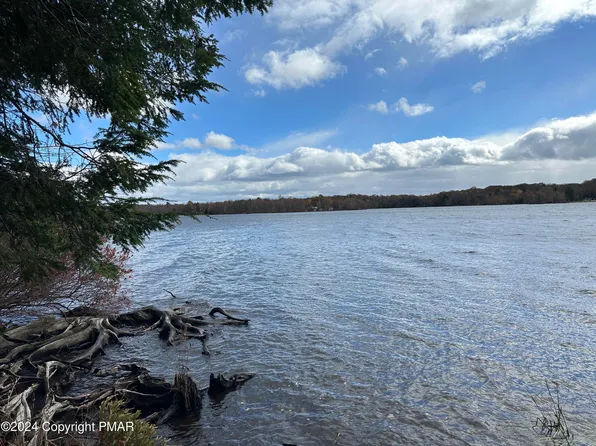 LOT 10 N Estates Dr, Pocono Summit, PA 18346