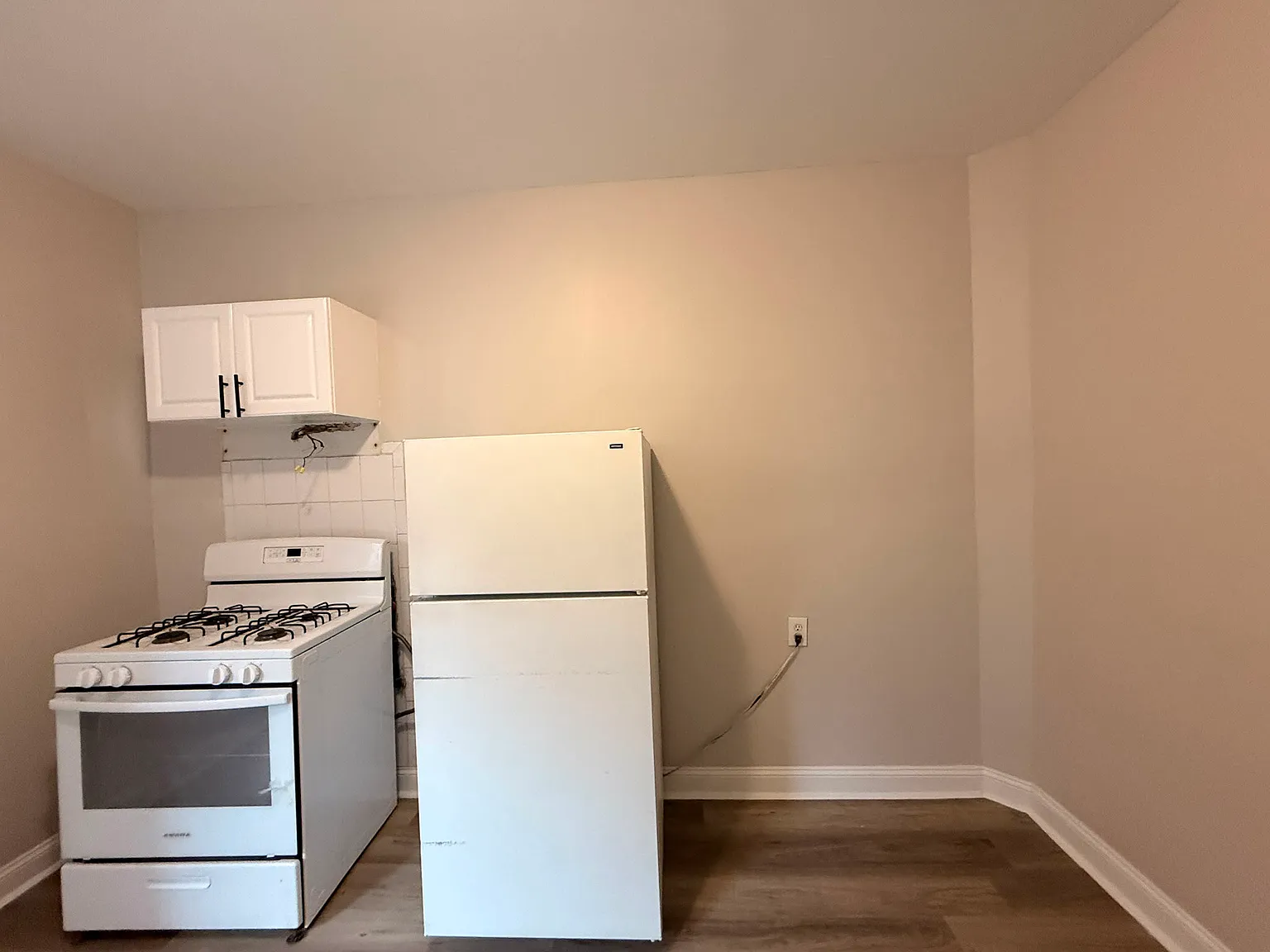 2 bed, $1,995 — Photo 3