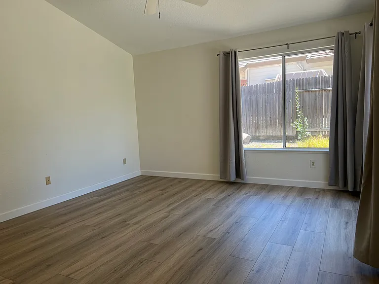 132S-15156 Celebrar St — Photo 8