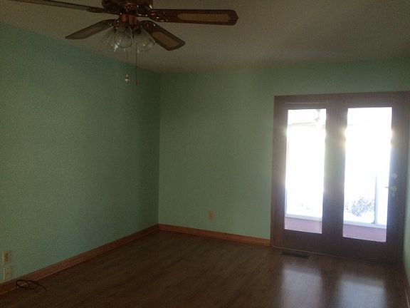 2nd image of 410 E Broadway St