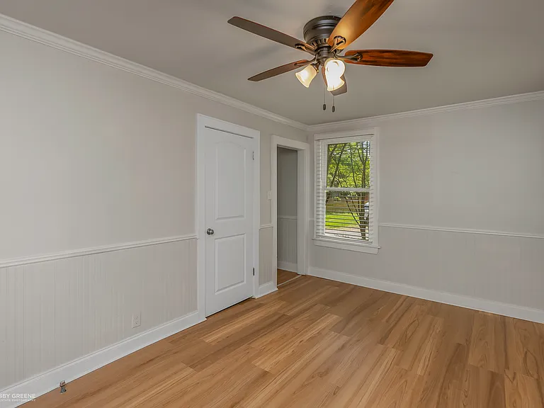 857 Gladstone Blvd #1/2 — Photo 6