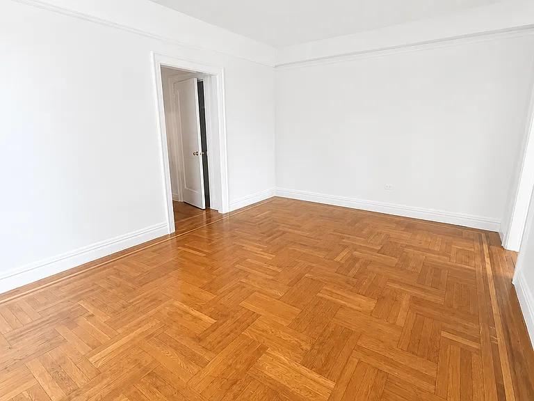 295 Convent Ave #44A — Photo 4