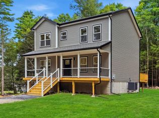 804 Peenpack Trail, Sparrowbush, NY 12780
