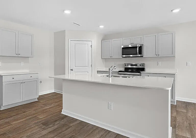 3608 Turney Dr — Photo 8