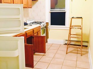 14794 Grand Central Pkwy, Jamaica, NY 11435
