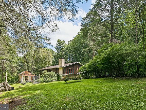 5th image of 116 Ridge Valley Rd
