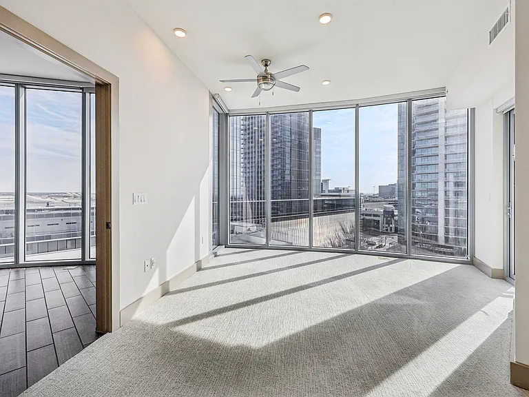 Apartments with Natural Light at LVL29