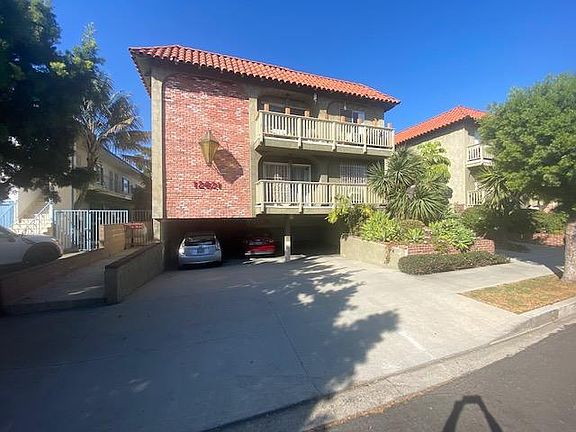 2nd image of 12621 Mitchell Ave APT 1