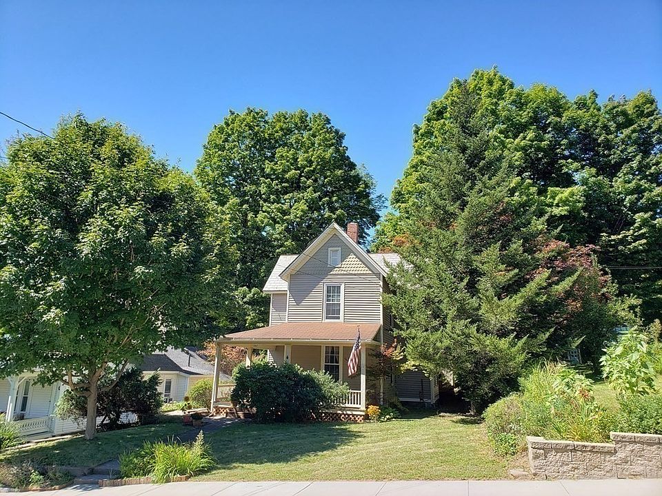 4 Pleasant St &2, Huntington, MA 01050 MLS 73034250 Zillow