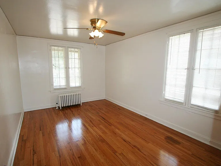 1424 E 10th Ave #12 — Photo 9