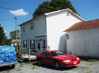 13325 Gladys Ln, Glade Spring, VA 24340