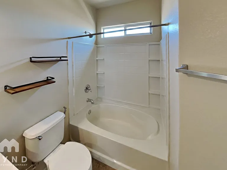 8356 Waylon Ave — Photo 15
