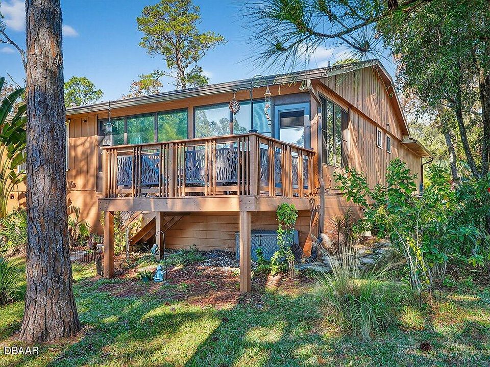 1st image of 33 Lakepoint Cir