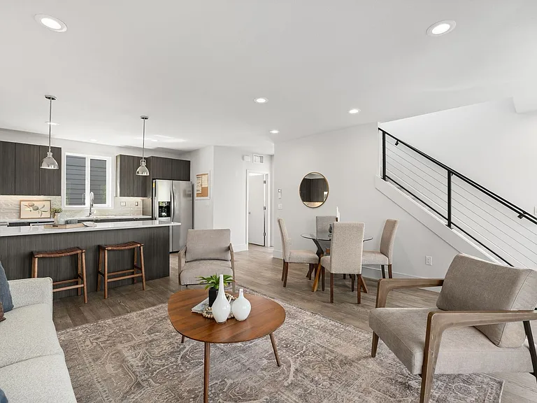 7204 SE Steele St — Photo 16