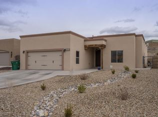 6004 Carl St, Farmington, NM 87402