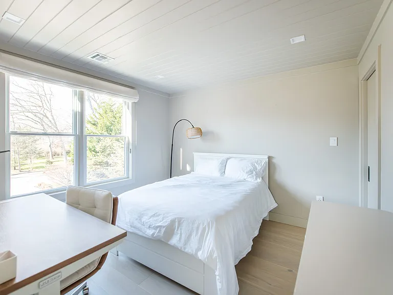42 Knoll Rd — Photo 12