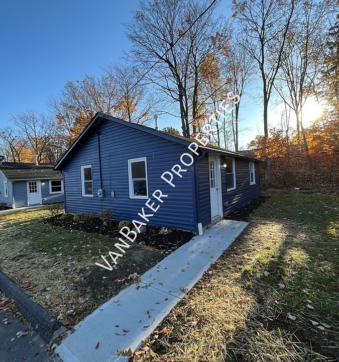 1st image of 5 Exchange Park Dr #5