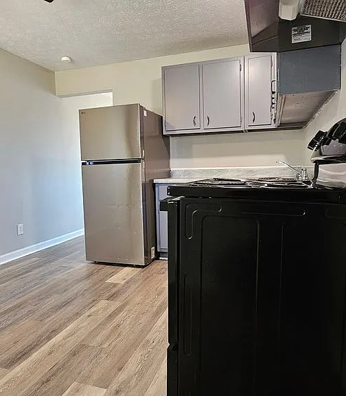 5456 - 5462 Misty Lane — Photo 7