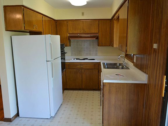 1 Kitchen