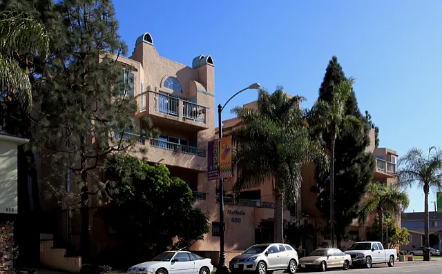 Redondo Palms