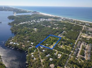 348 E Pinewood Ln, Panama City Beach, FL 32461