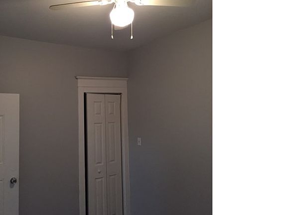 5th image of 6411 S Artesian Ave #1