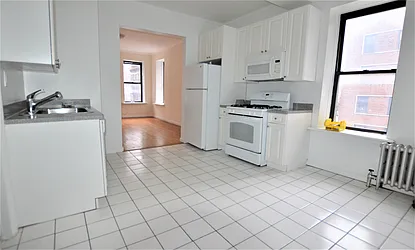 Rented by Manhattan Realty Group