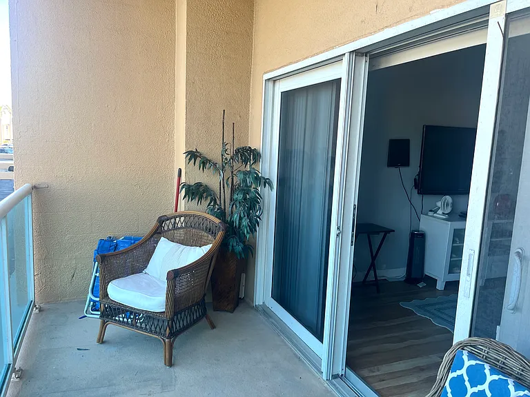 880 Mandalay Ave #N112 — Photo 10