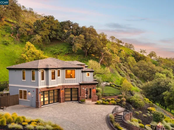 401 Legacy Dr, Alamo, CA 94507