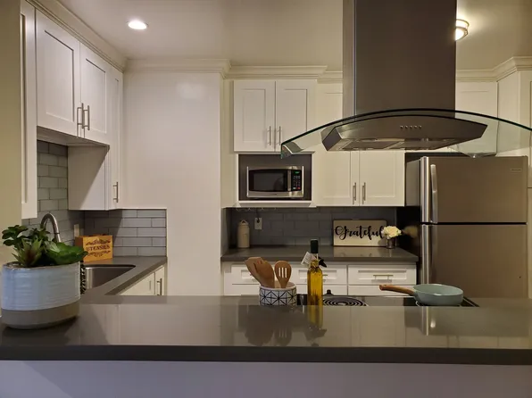 Amberwood Terrace, 1653 Amberwood Dr #21, South Pasadena, CA 91030