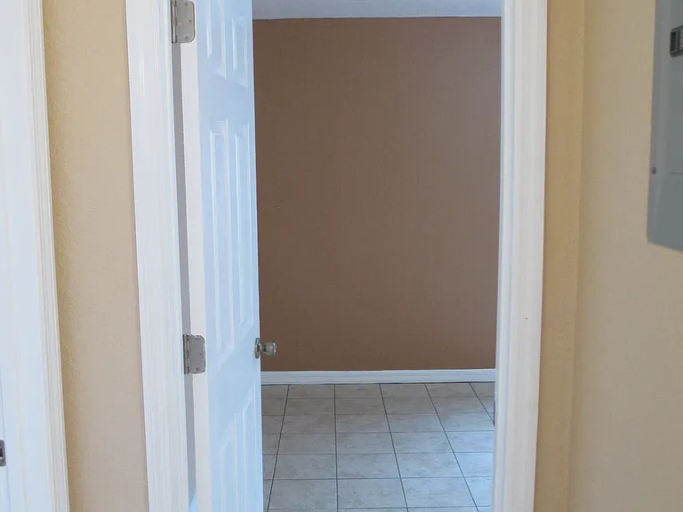 800 N Fiske Blvd #103 — Photo 3