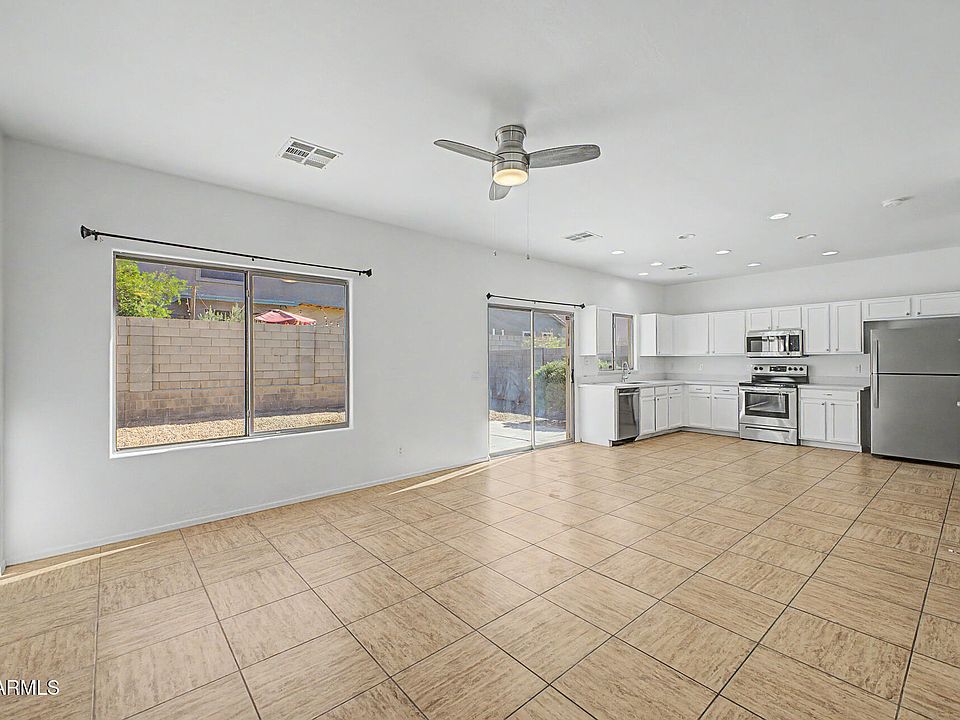1st image of 625 E ATLANTA Avenue