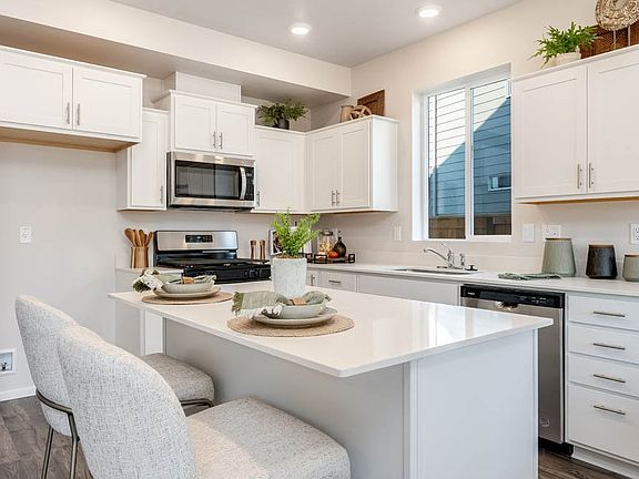 6th image of this home
