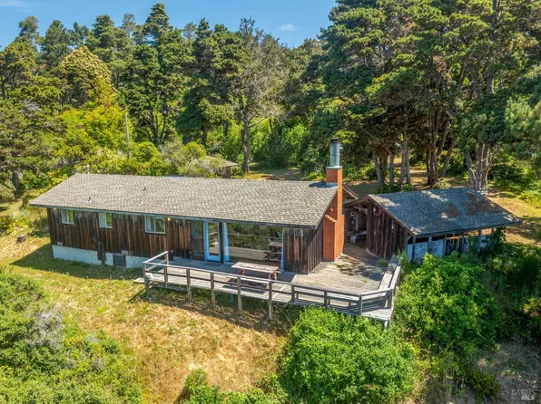 16920 Ocean Drive, Fort Bragg, CA 95437