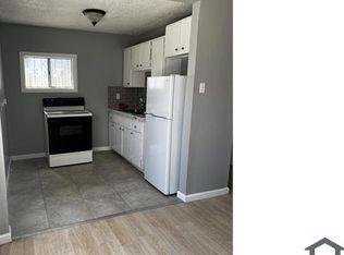 1925 Glider St UNIT B, North Las Vegas, NV 89030