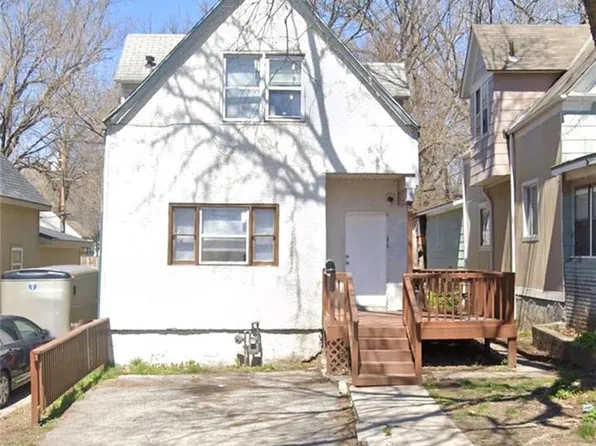 3830 Roberts St, Kansas City, MO 64124