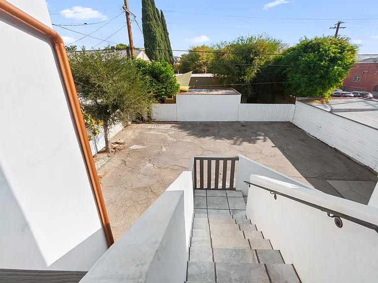 1118 Poinsettia Dr #1120-1/2 — Photo 46
